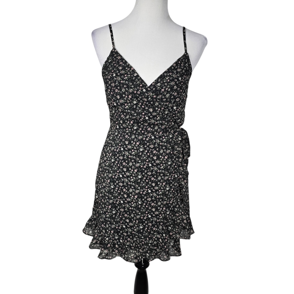 Hollister Small Black Floral Wrap Mini Dress Spaghetti Straps Adjustable A&F